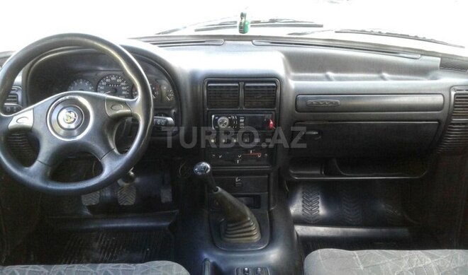 GAZ 3110 2003, 160,000 km - 2.3 l - İsmayıllı