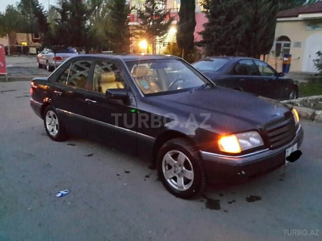 Mercedes C 220 1995, 196,000 km - 2.2 л - Bakı