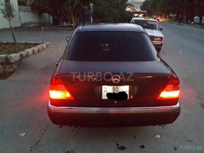 Mercedes C 220 1995, 196,000 km - 2.2 л - Bakı