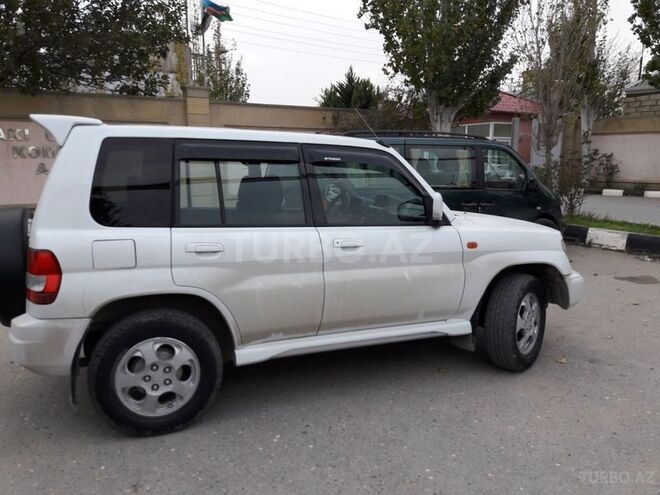 Mitsubishi Pajero io 1999, 250,150 km - 1.8 l - Bakı