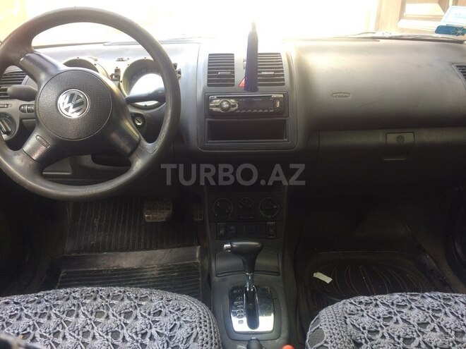 Volkswagen Polo 2000, 195,000 km - 2.0 л - Bakı