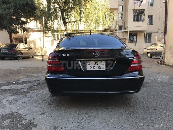 Mercedes E 320 2002, 140,000 km - 3.2 l - Bakı