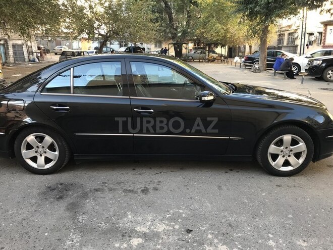 Mercedes E 320 2002, 140,000 km - 3.2 l - Bakı