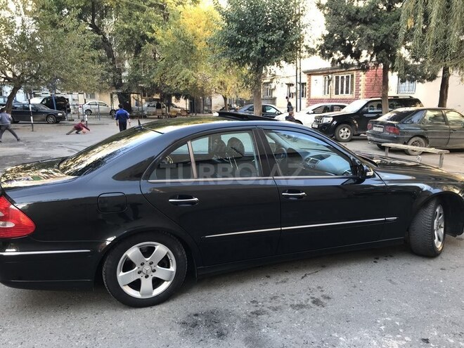 Mercedes E 320 2002, 140,000 km - 3.2 l - Bakı