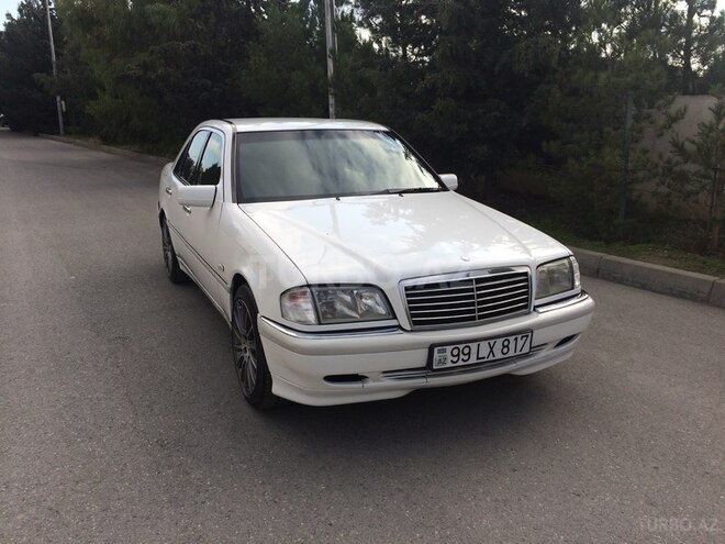 Mercedes C 240 1998, 170,000 km - 2.4 l - Bakı