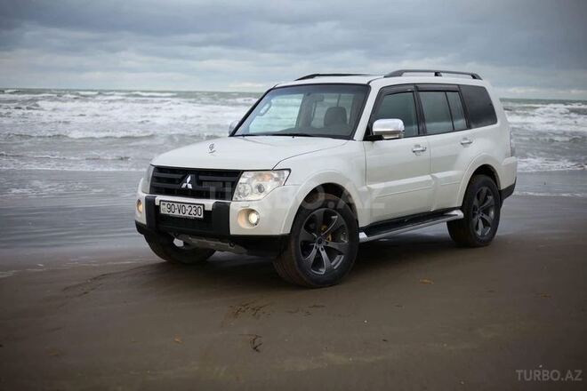 Mitsubishi Pajero 2008, 136,000 km - 3.0 л - Bakı