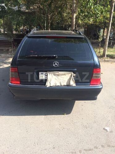 Mercedes C 200 1999, 125,700 km - 2.0 l - Sumqayıt