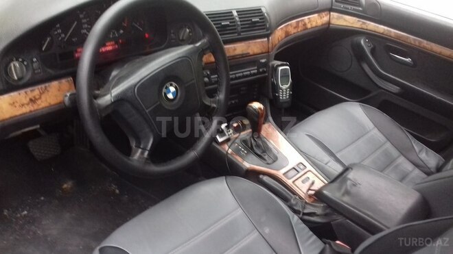 BMW 528 1998, 282,000 km - 2.8 l - Bakı