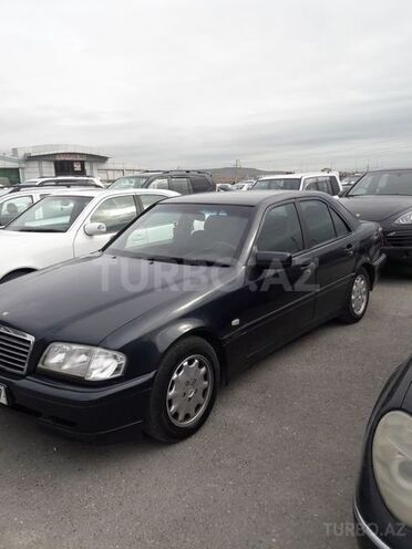 Mercedes C 240 1998, 278,000 km - 2.4 l - Bakı