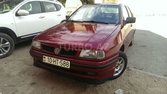 Volkswagen Polo 1995, 315,000 km - 1.6 l - Sumqayıt