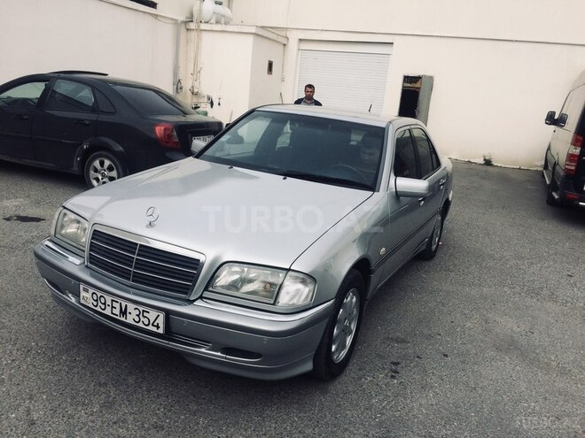 Mercedes C 200 1999, 183,000 km - 2.0 l - Bakı