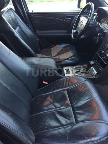 Mercedes E 220 1999, 305,000 km - 2.2 l - Bakı