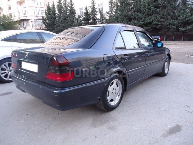 Mercedes C 220 1998, 189,877 km - 2.2 l - Bakı