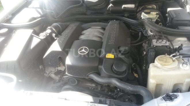 Mercedes E 240 1999, 320,000 km - 2.4 l - Mingəçevir