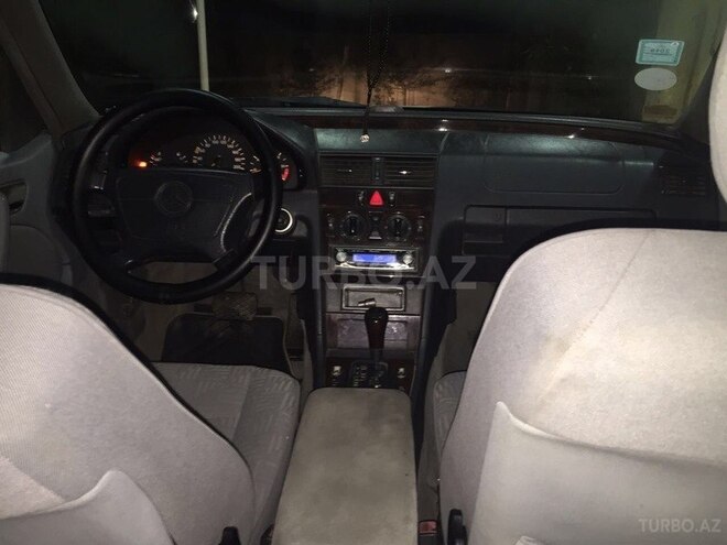 Mercedes C 220 1997, 380,000 km - 2.2 l - Bakı