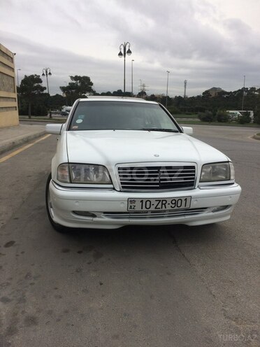 Mercedes C 220 1997, 380,000 km - 2.2 l - Bakı