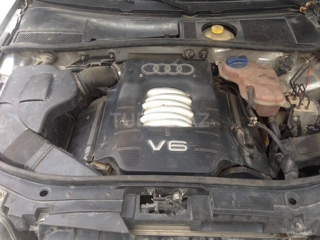 Audi A6 2000, 283,000 km - 2.4 l - Bakı