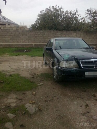 Mercedes C 240 1999, 245,000 km - 2.4 л - Bakı