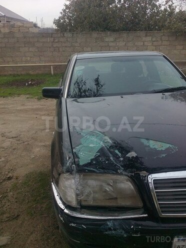 Mercedes C 240 1999, 245,000 km - 2.4 л - Bakı
