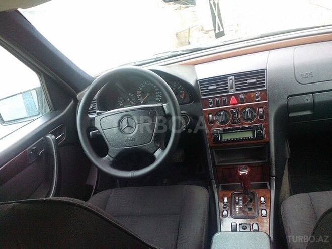 Mercedes C 240 1999, 245,000 km - 2.4 л - Bakı