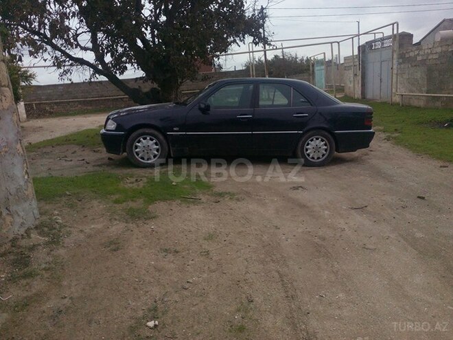 Mercedes C 240 1999, 245,000 km - 2.4 л - Bakı