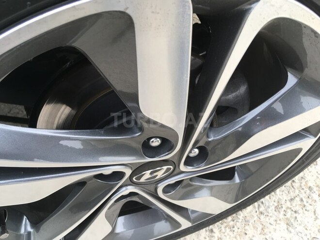 Hyundai Elantra 2014, 17,000 km - 1.8 l - Bakı