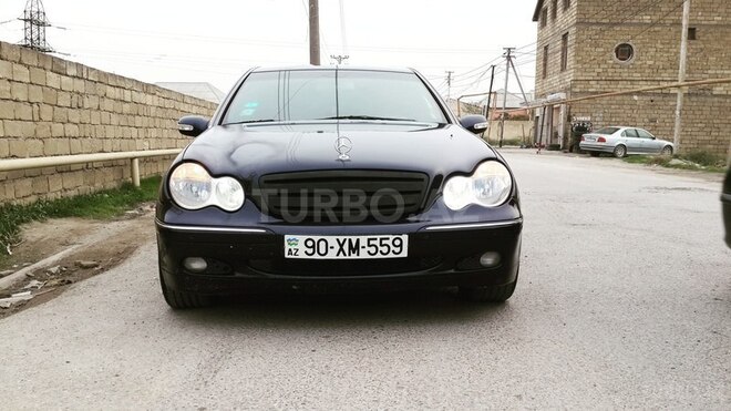 Mercedes C 200 2000, 370,000 km - 2.0 l - Bakı