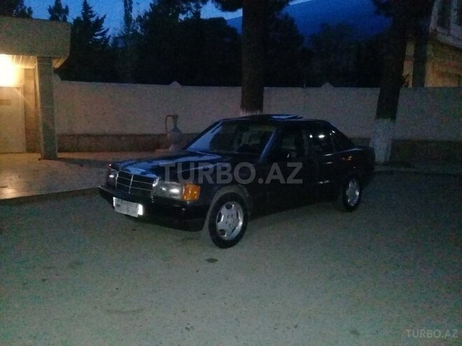 Mercedes 190 1991, 320,000 km - 2.0 л - Sumqayıt