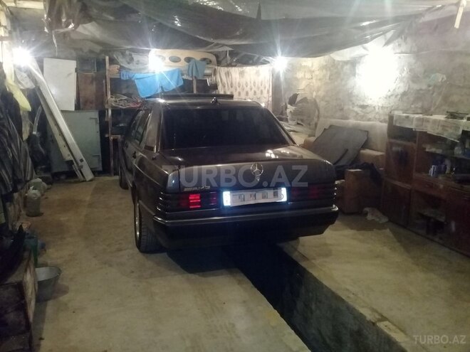 Mercedes 190 1991, 335,000 km - 2.0 l - Sumqayıt