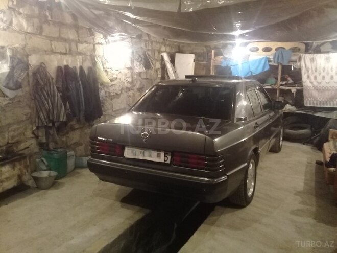 Mercedes 190 1991, 335,000 km - 2.0 l - Sumqayıt