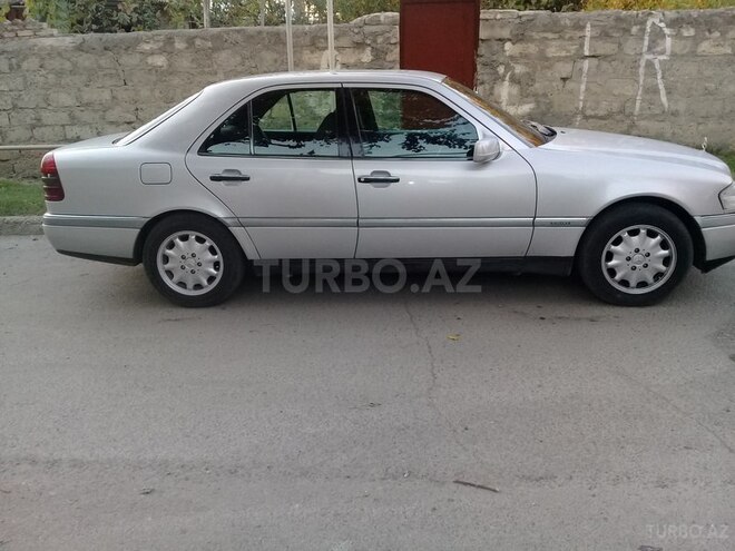 Mercedes C 200 1995, 267,000 km - 0.2 л - Mingəçevir