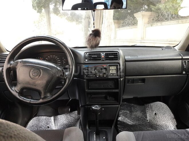 Opel Vectra 1995, 345,000 km - 2.0 l - Bakı
