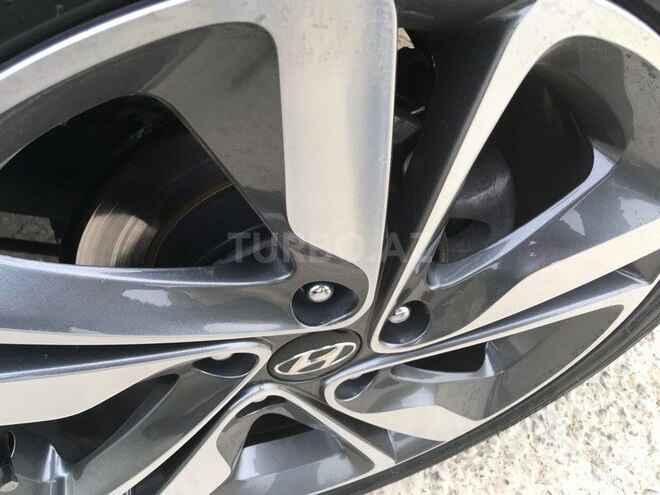 Hyundai Elantra 2014, 17,000 km - 1.8 l - Bakı