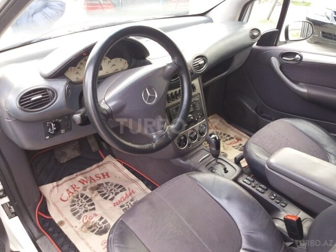 Mercedes A 160 2002, 128,763 km - 1.6 л - Sumqayıt