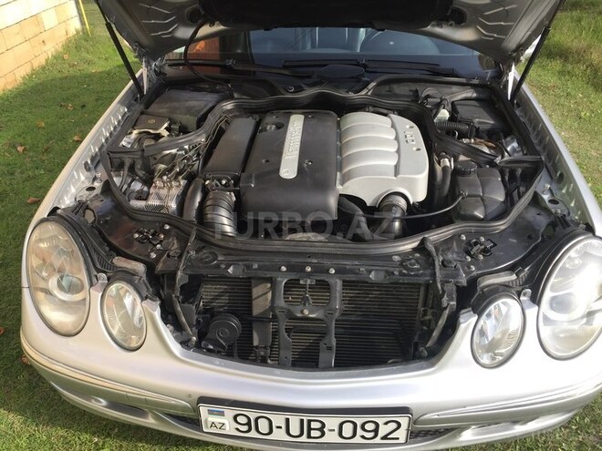Mercedes E 220 2002, 265,000 km - 2.2 l - Masallı