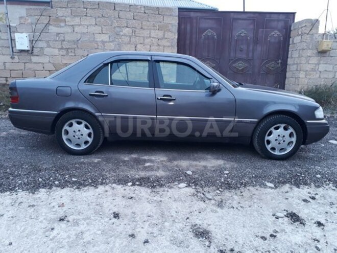 Mercedes C 180 1994, 410,000 km - 1.8 l - Sumqayıt