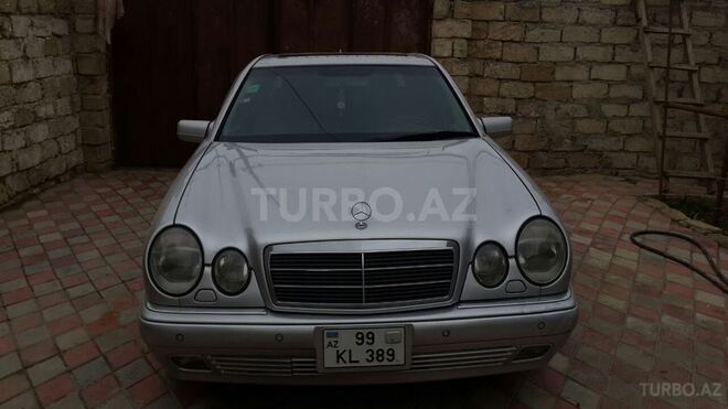 Mercedes E 220 1998, 443,500 km - 2.2 l - Bakı