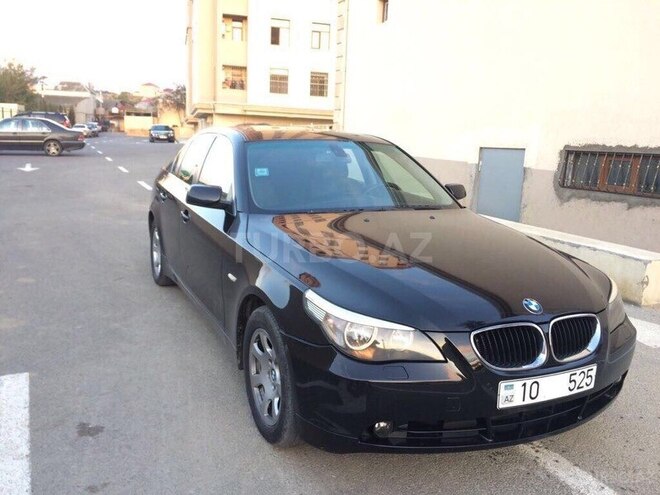 BMW 528 2005, 240,000 km - 0.3 l - Bakı