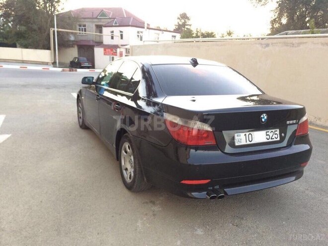 BMW 528 2005, 240,000 km - 0.3 l - Bakı