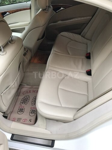 Mercedes E 240 2004, 23,000 km - 2.6 l - Bakı