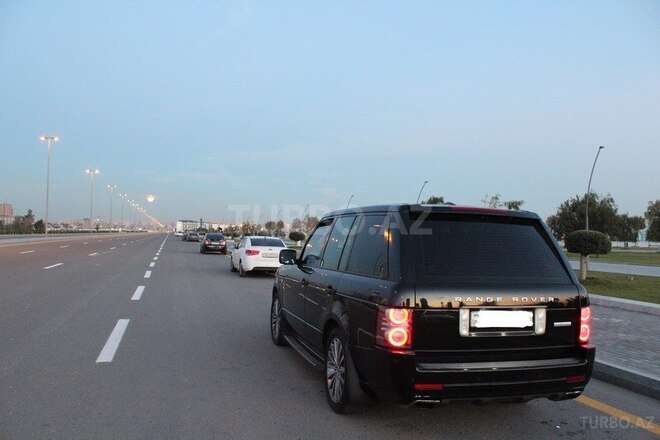 Land Rover Range Rover 2010, 93,000 km - 5.0 l - Bakı