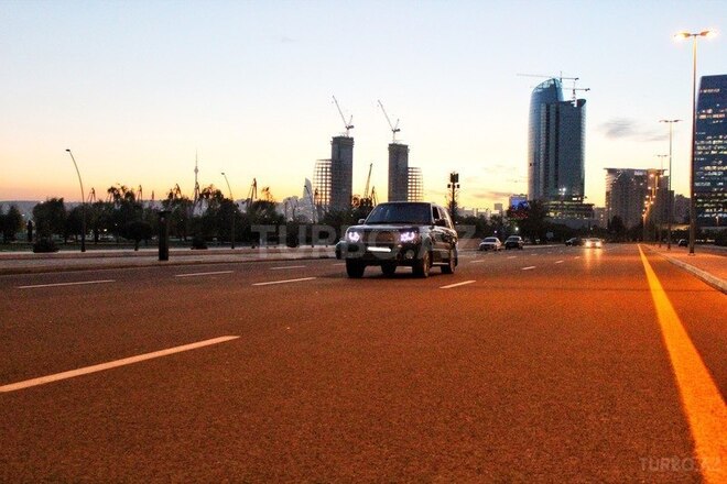 Land Rover Range Rover 2010, 93,000 km - 5.0 l - Bakı