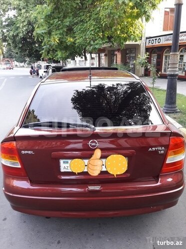 Opel Astra 1998, 248,000 km - 1.6 l - Zaqatala