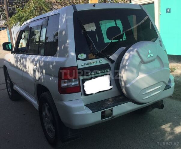 Mitsubishi Pajero io 2000, 119,000 km - 2.0 l - Sabirabad