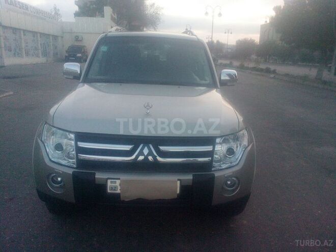 Mitsubishi Pajero 2007, 147,000 km - 3.0 l - Bakı
