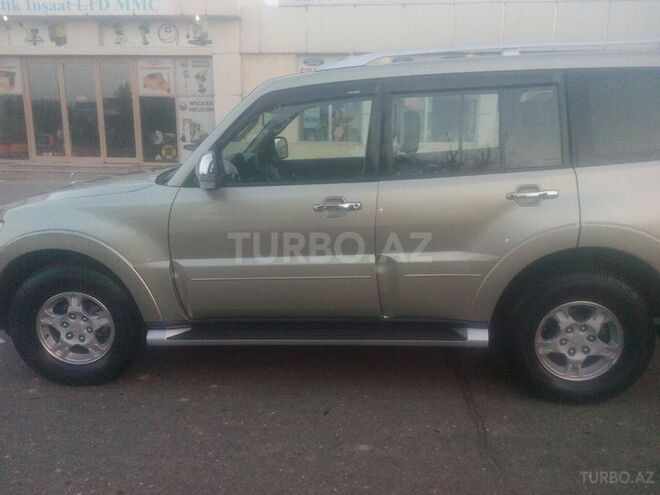 Mitsubishi Pajero 2007, 147,000 km - 3.0 l - Bakı