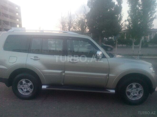 Mitsubishi Pajero 2007, 147,000 km - 3.0 l - Bakı