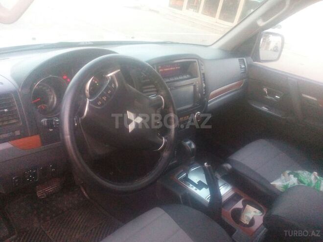 Mitsubishi Pajero 2007, 147,000 km - 3.0 l - Bakı