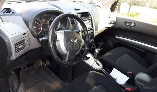Nissan X-Trail 2008, 91,055 km - 2.5 l - Qax