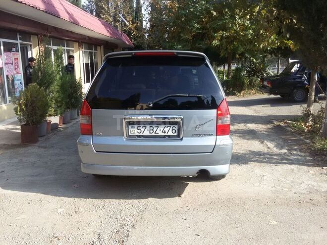 Mitsubishi Grandis 2001, 240,307 km - 2.4 л - Gəncə